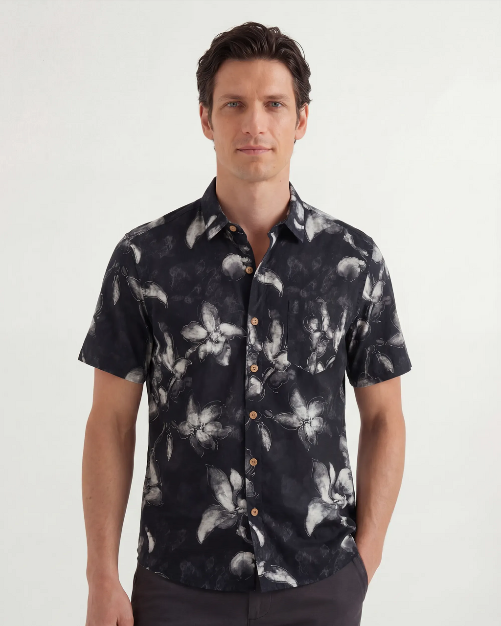 LeosWare® Men's Hawaiian Shirt Short Sleeve Button-up 100% Cotton Black Aloha Ink Wash Floral Silhouette